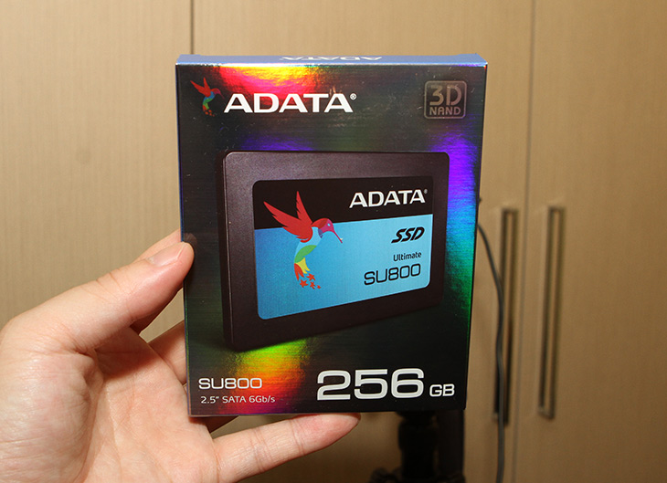 ADATA, SU800, 256GB, 3D NAND, SSD 성능, 벤치마크,IT,IT 제품리뷰,3D NAND를 사용한 꽤 안정적이고 좋은 제품을 소개 합니다. 성능도 우수했는데요. ADATA SU800 256GB 3D NAND SSD 성능 벤치마크를 통해서 보여드리려고 합니다. 쓰기 성능도 꽤 좋았는데요. 지속력도 괜찮았습니다. 기술이 날로 진보하는 느낌이 드네요. 마이그레이션 툴도 제공 합니다. ADATA SU800는 128GB 부터 256GB 512GB 1TB 까지 나와있는데요. S-ATA3에서의 높은 성능 긴 수명이 특징 입니다.