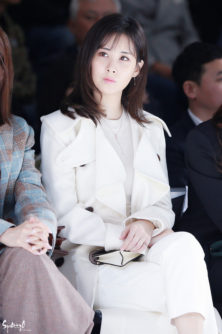 [PIC][22-10-2016]SeoHyun tham dự sự kiện ra mắt BST Xuân - Hè của thương hiệu "MISS GEE COLLECTION" trong khuôn khổ "2017 S/S HERA Seoul Fashion Week" vào hôm nay   265D7048580B723130EC4D