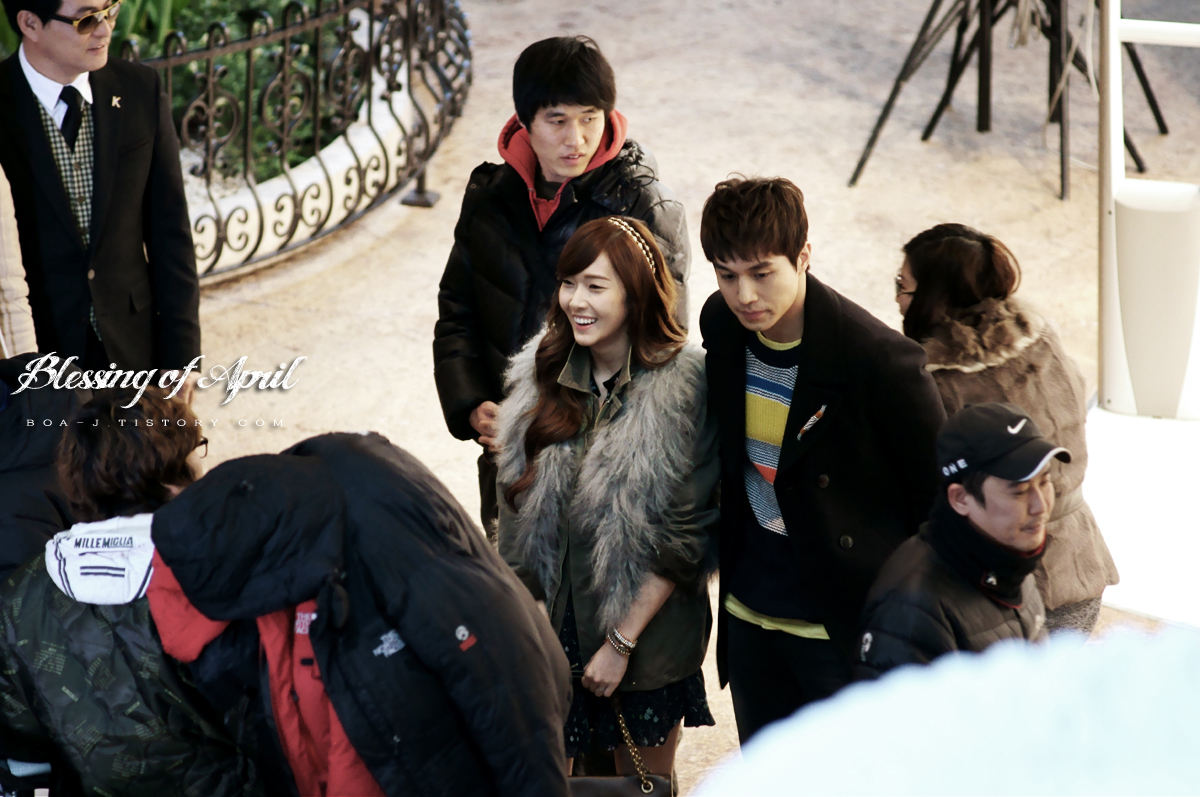 [FANTAKEN][09-02-2012][UPDATE] Jessica || Drama " Wild Romance" 183A4A354F33D7EF1A12BA