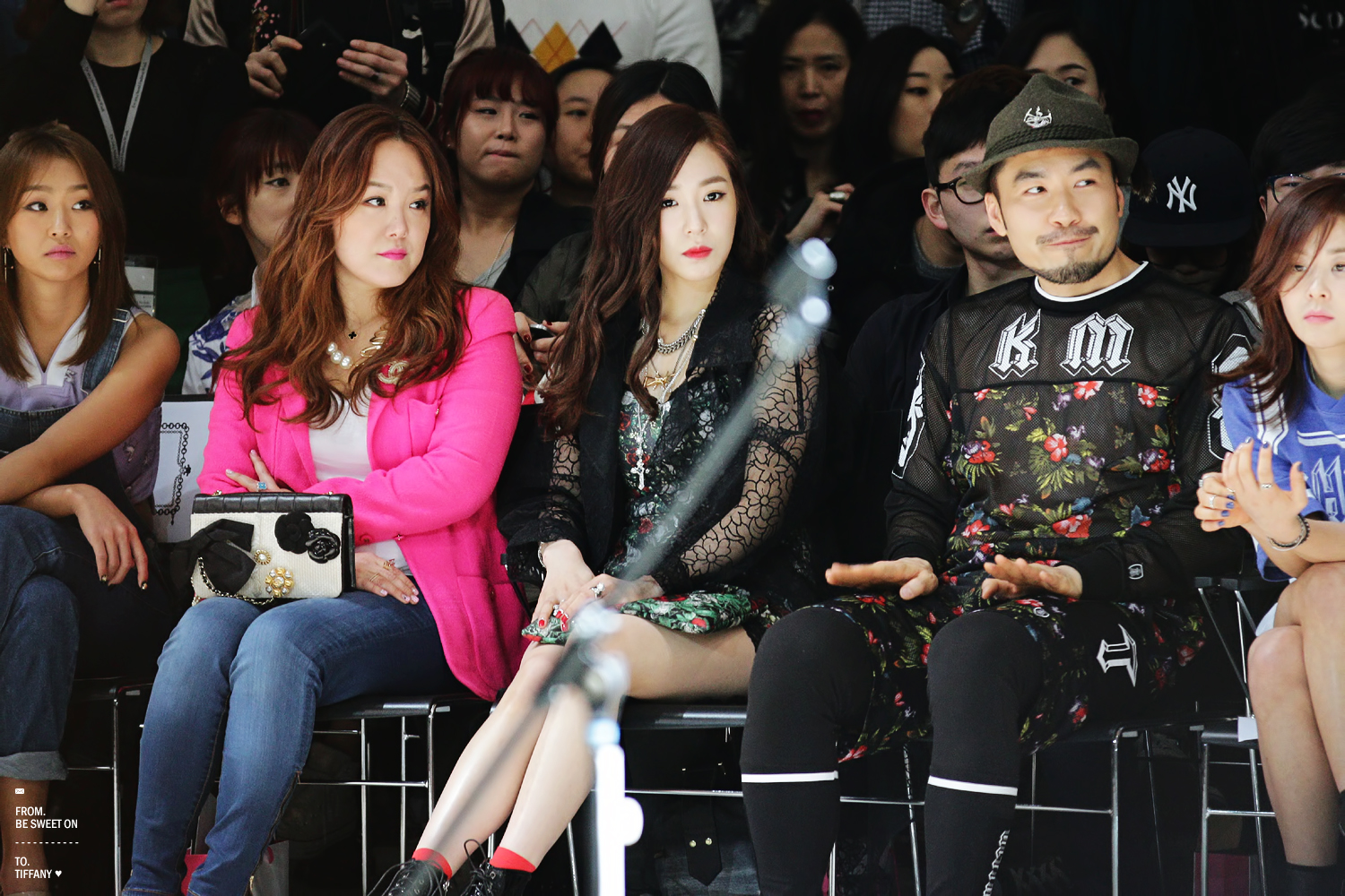 [PIC][24-03-201]Tiffany tham dự "Steve J & Yoni P 2014 F/W Seoul Fashion Week" vào trưa nay 2220A840532FF4341B02A7